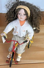 Handgemachte Sammlerpuppe mit