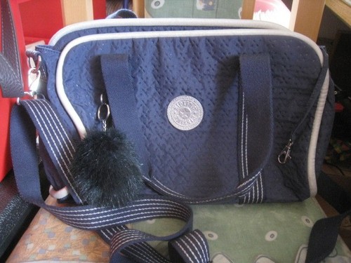Kipling hand - kipling, hand-
