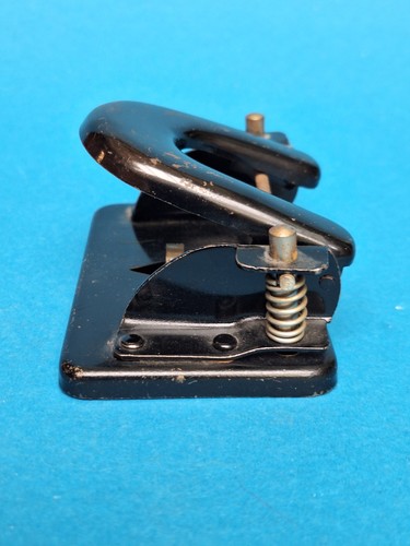 Antiker papierlocher eso - antiker,