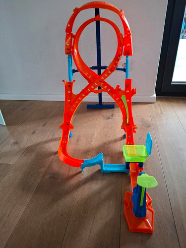 Hot wheels action vertical - hot, vertical-8