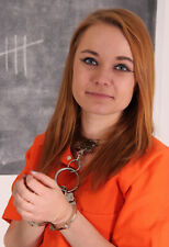 Halseisen mit 20 cm Kette / Handcuff Collar 8" chain