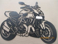 Ducati Diavel  lasergeschnittenes  Stahlmodel no. 27 mittelgroß