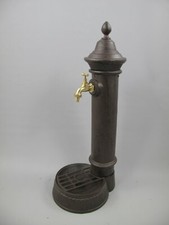 Wassersäule Wasserzapfsäule Aluguss Gartenbrunnen rustikal Antik H.75cm braun