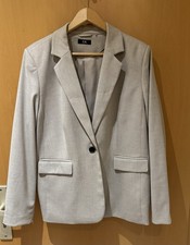 Schöner Blazer in Beige