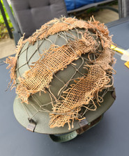 Bundeswehr Stahlhelm Fallschirmjäger  mit Tarnnetzt & Tarnmaterial & Moskitonetz