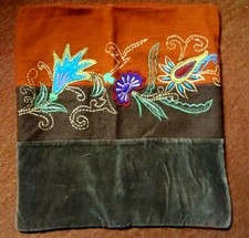 Kissenhülle Maison Strauss Wolle u. Samt Ethno Trend Stickereien Applikationen