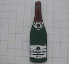 ROTKÄPPCHEN / FLASCHE  ................................... Wein/Sekt Pin (213k)