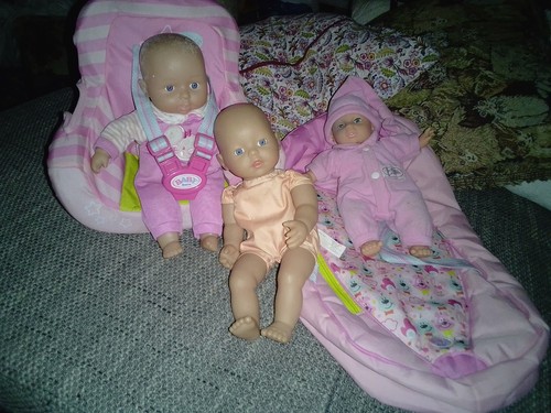 Baby zapf puppe - zapf, radsitz