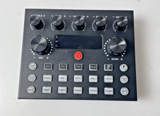 V8S Podcast-Aufnahmegerät mit