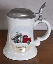 Bierkrug mit Zinndeckel Mercedes-Benz und Scania LKW Oldtimer