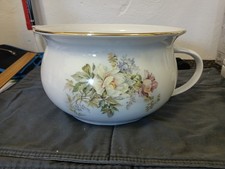 Lichte Porzellan Nachtopf