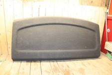 Neue originale VW Golf 5 / Golf 6  Hutablage VW Nr. 1K6867769