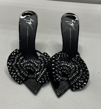 Giuseppe Zanotti Intriigo