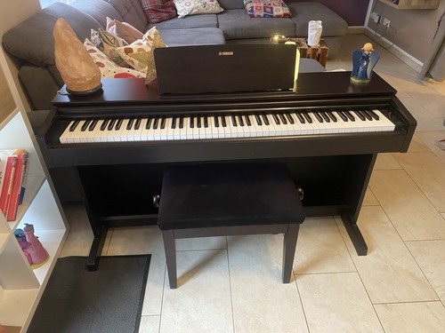 Yamaha arius ydp 143 - ydp-143, rosenholz