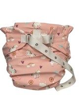 Straf-Omutsu „PU Control“ – PU-Windel mit Schloss & Spreizkern