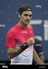Nike Roger Federer RF Tennis