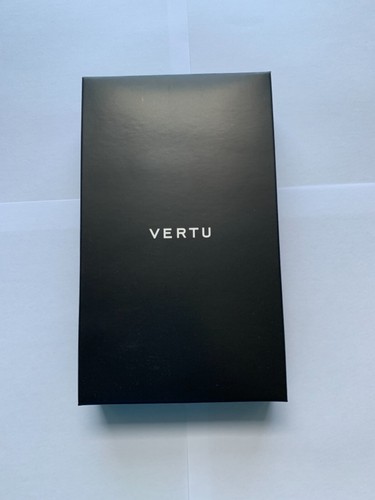 Nagelneue und originale vertu - und,