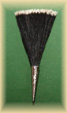 kleiner Gamsbart mit Hülse