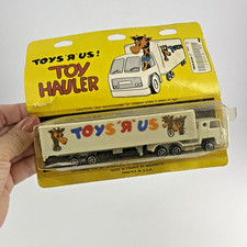 Majorette Toys R Us Hauler