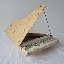 Trumpf Sonate Pralinenschachtel Flügel Klavier "Eine kleine Nachtmusik"