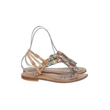 Konstantin Starke, Sandalen