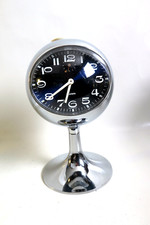 Kaiser Wecker / Kugel Wecker Space Age 60er/70er Jahre auf Fuß silber mechanisch