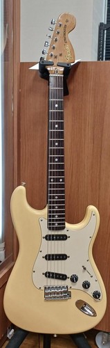 Fender japan st72 stratocaster - japan,