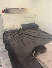 Bett mit Stauraum – kostenlos abzugeben, Selbstabholung in Bornhöved