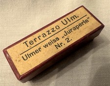 alte kl. Miniatur Packung Probe Packung Terrazzo Ulm Papppackung Glanzpapier