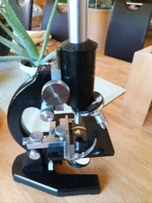 Medizisches Mikroskop Rarität