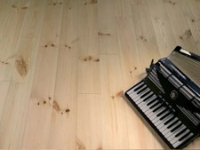 Massivholzdiele nordische