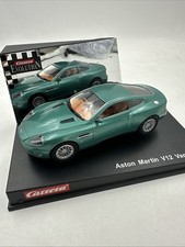 Carrera Evolution - 25700 Aston Martin Vanquish British Racing Green NEU & OVP
