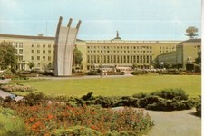 Postkarte : BERLIN  - TEMPELHOF , Flughafen , Airport  (Maschke)