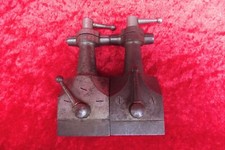 altes Uhrmacher Werkzeug  , massives Teil , Art Schraubstock