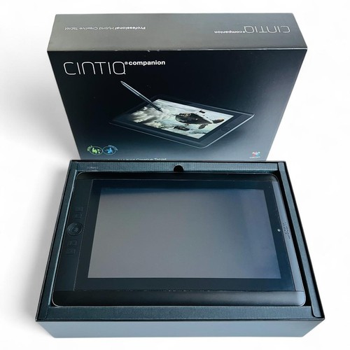 Wacom cintiq companion - companion, hybrid