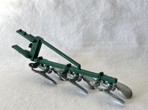Vintage toy farm - vintage,