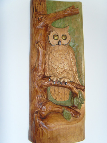 Eulen relief geschnitzt - -,