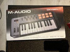 Midi Controller M-Audio Oxygen 25 Intrument 