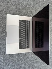 Apple MacBook Pro 15" | 2,9