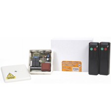 Garagentorsteuerung Garagensteuerung mit 2x Handsendern 200m