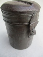 Antike Spardose aus Eisen