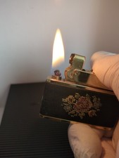 Altes Benzin Feuerzeug "