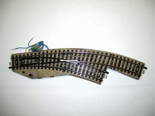 MÄRKLIN (32)  5142 M-Gleis, elektrische Bogenweiche rechts, gebraucht, geprüft.