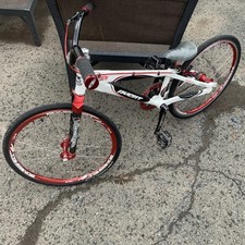 AVENT - BOMBSHELL MINI BMX