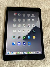 Apple iPad Pro 1. Gen 32GB, Wi-Fi + 4G (Ohne Simlock), 9,7 Zoll - Space Grau