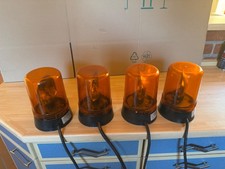 4 Stück Rundumleuchte Halogen 240V Orangegelb IP 54 Neupreis: 1200.- Euro 