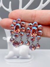 Elegante Ohrringe mit Swarovski® Kristall Blumen-Design mit Quasten Geschenk Neu