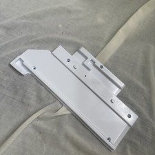 Hisense Kühlschrank Schubladenführung rechte Seite HK2106951 2106951