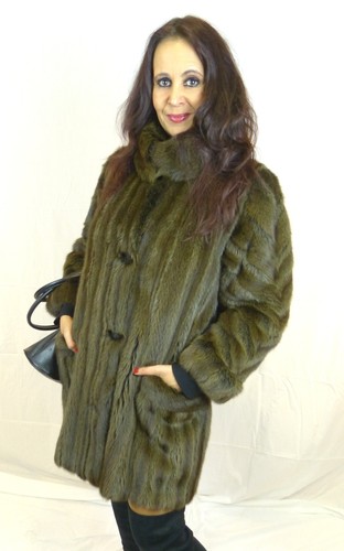 Neuwertige bassarisk jacke - ,