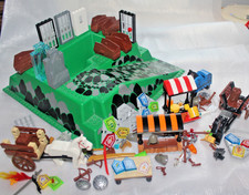 LEGO; Ritter Castle - Großes Sortiment Schilde Pferde Figurenzubehör etc.